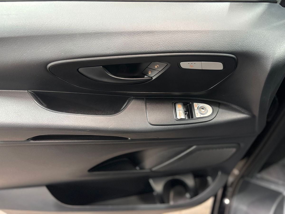 Fahrzeugabbildung Mercedes-Benz Vito 114 CDI PRO RWD lang#Navi#Kamera#Standh.