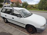 Opel Astra Kombi Caravan, geräumig, wenig km, m. TÜV. - Opel Astra aus 1997: Kombi