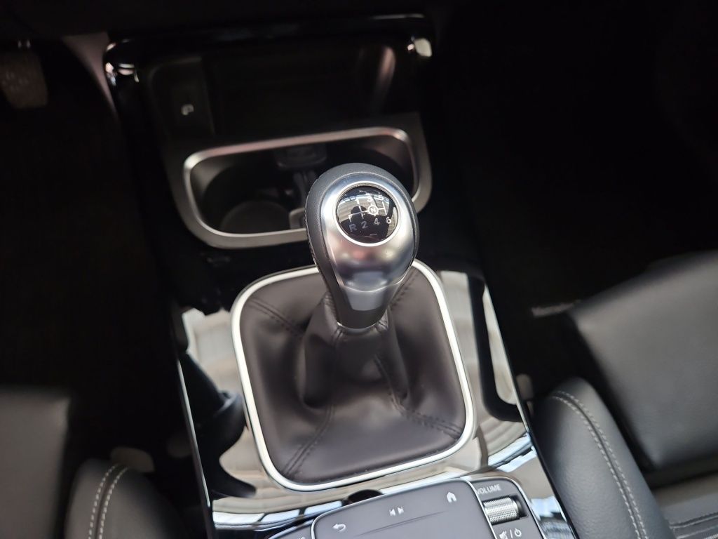 Fahrzeugabbildung Mercedes-Benz B 200 Progressive Navi LED SHZ SpurH KAM