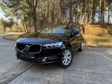 Volvo XC60 D3 2WD Momentum Business- - Volvo XC60: 3D