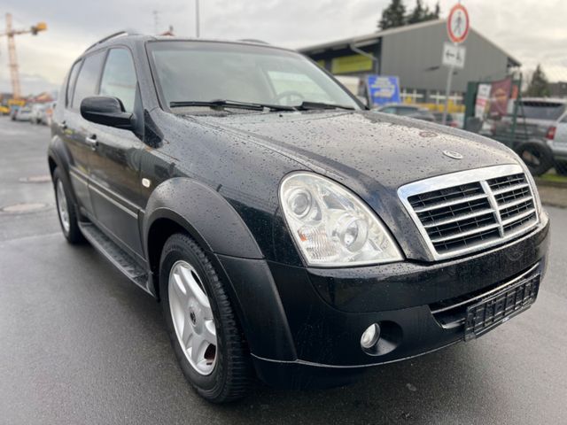 Ssangyong REXTON 270 Xdi*Leder*Automatik*AHK*TÜV neu*