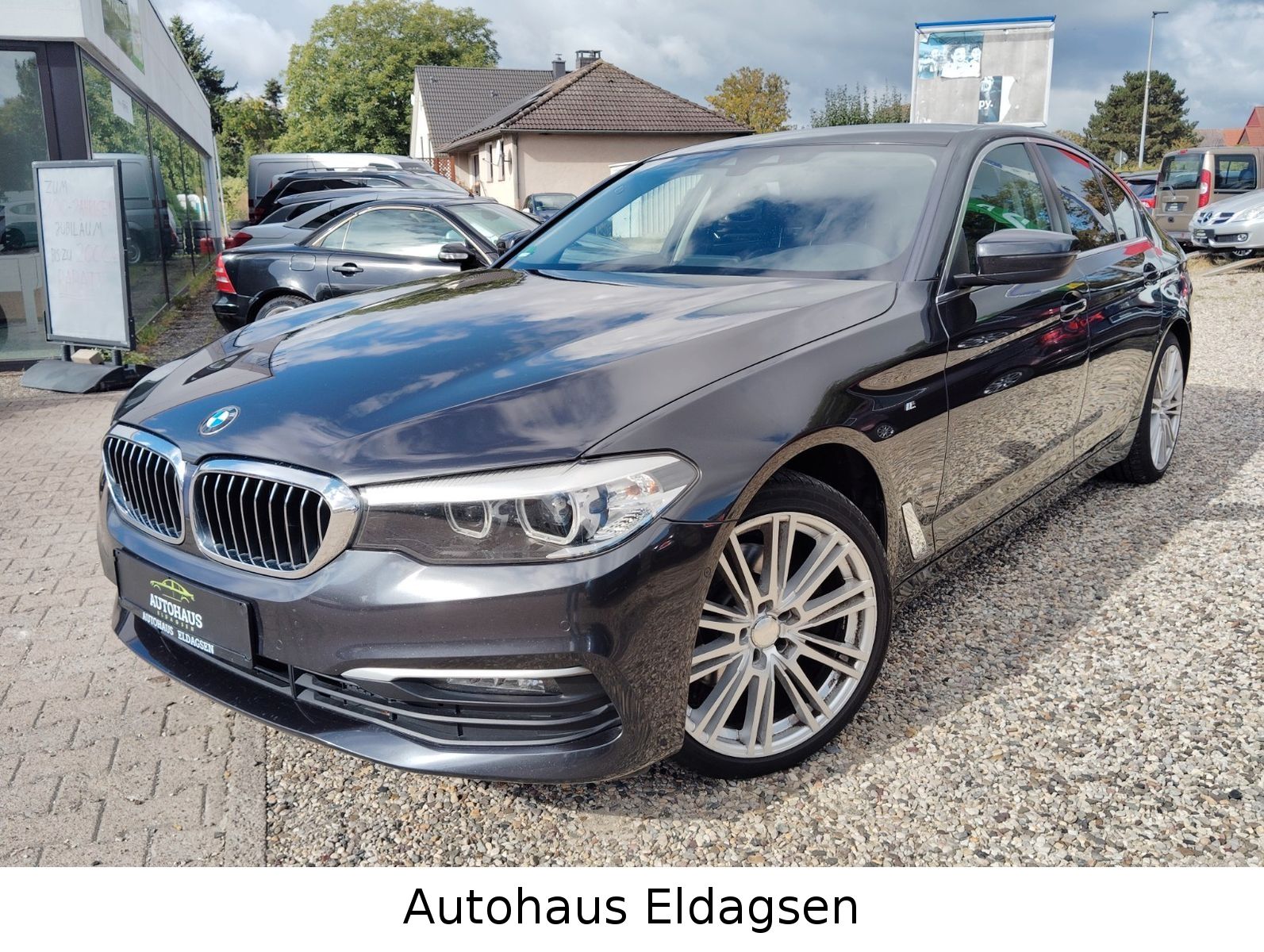 BMW 5 Limousine+Kamera+ Leder + SHZ + Tempomat + TÜV