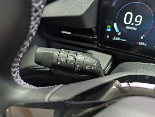 Ford Puma Titanium Automatik NEUES MODELL