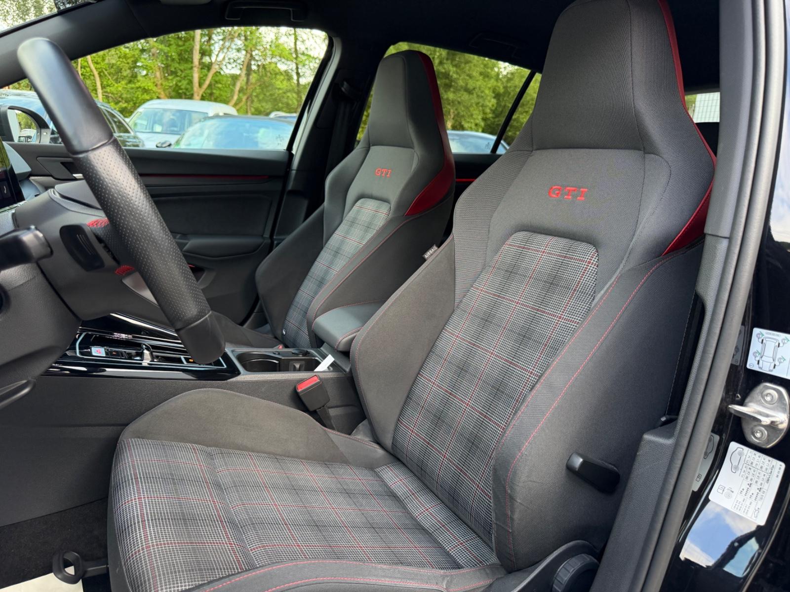 Volkswagen Golf VIII Lim. GTI/HarmanKardon/Matrix/AHK/RCAM, миниатюра 20