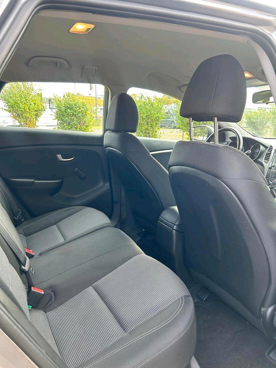 Hyundai i30 2014 — двигун 99 HP (73kW)