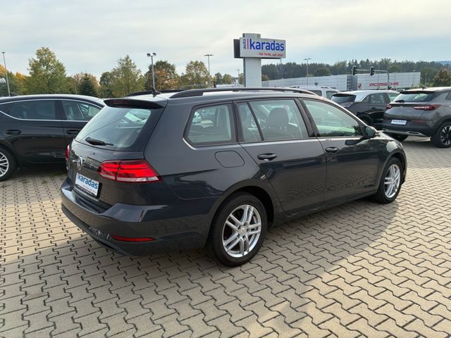 Fahrzeugabbildung Volkswagen Golf VII Variant >Navi/Klima/VW Connect<