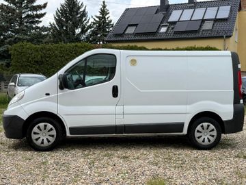 Renault Trafic - 4