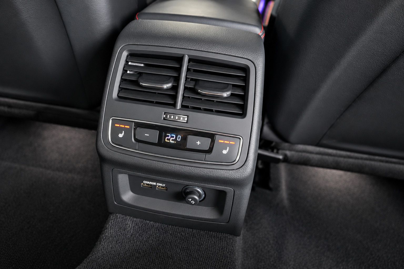 Fahrzeugabbildung Audi RS 4 2.9 TFSI *Virtual*RautenSitze*B&O*Pano*HUD