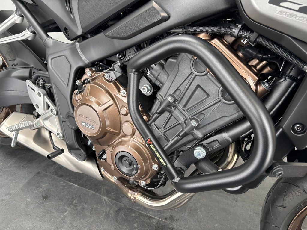 Fahrzeugabbildung Honda CB 650 R *NEUWERTIG *SERVICE FRISCH