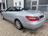 Mercedes-Benz E 200 Autom.Cabrio/SHZ/AHK/AIRSCARF/PDC/GARANTIE - Mercedes-Benz E-Klasse aus 2010: Cabrio
