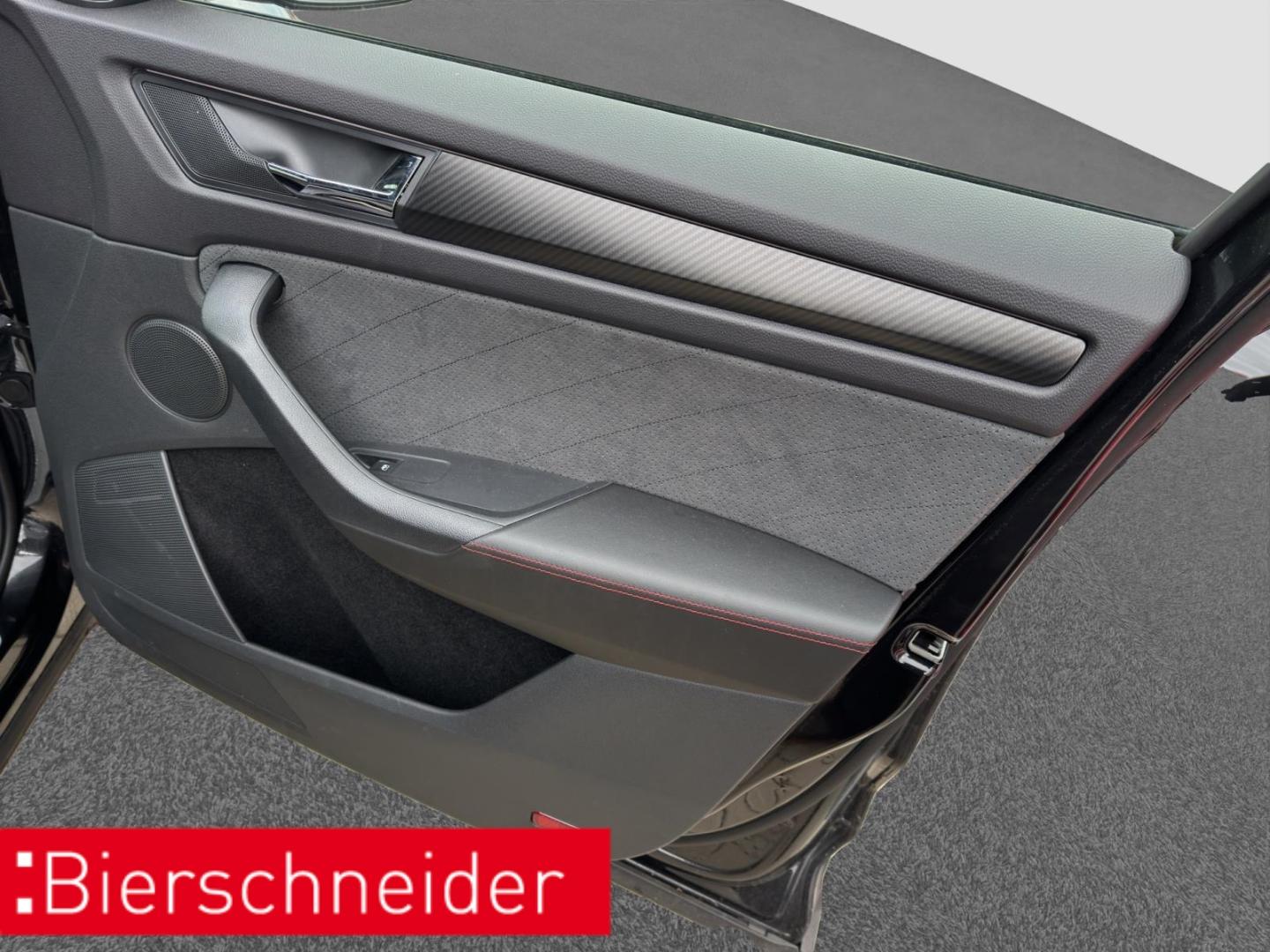 Skoda Kodiaq 2.0 TSI DSG RS KAMERA AHK LED NAVI SHZ