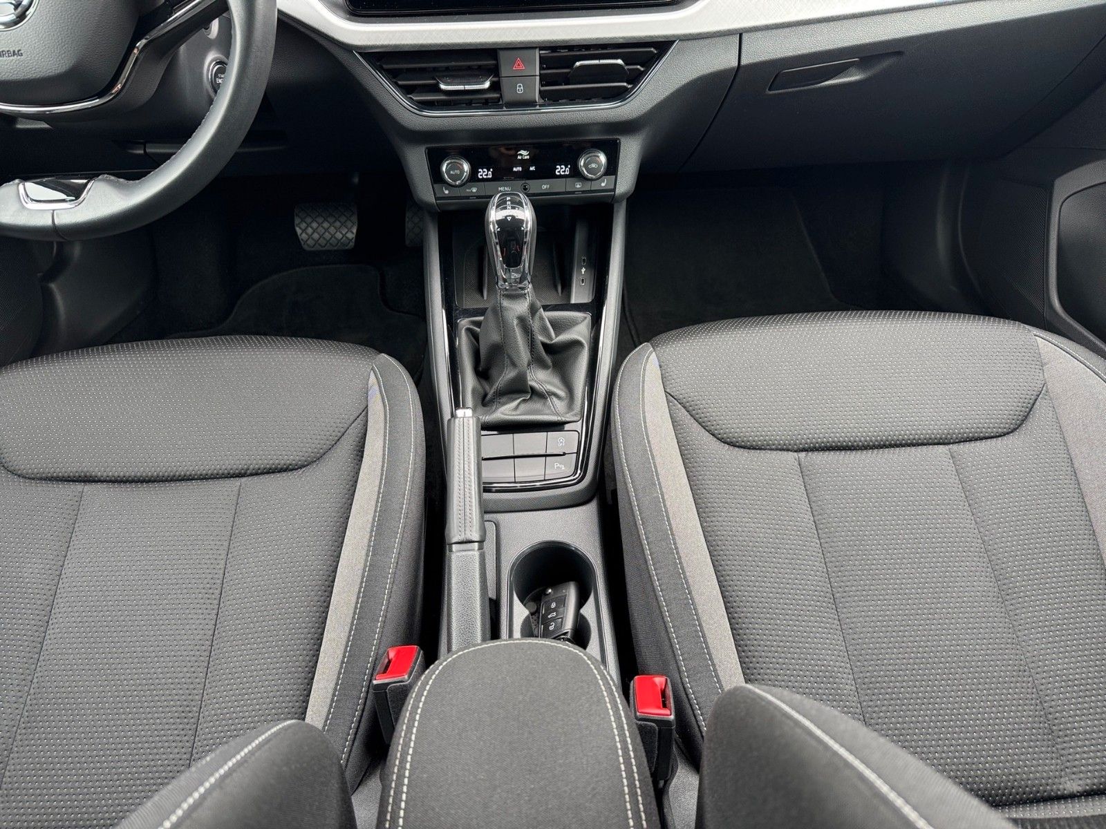 Fahrzeugabbildung SKODA Kamiq Tour 1.5 TSI