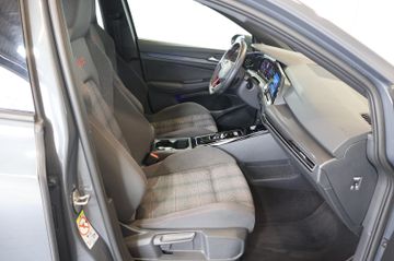 Volkswagen Golf 2.0 TSI GTI AID+LED+AMBIENT+CARPLAY