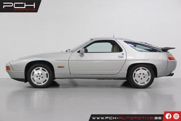 1988 Porsche 928 照片 3