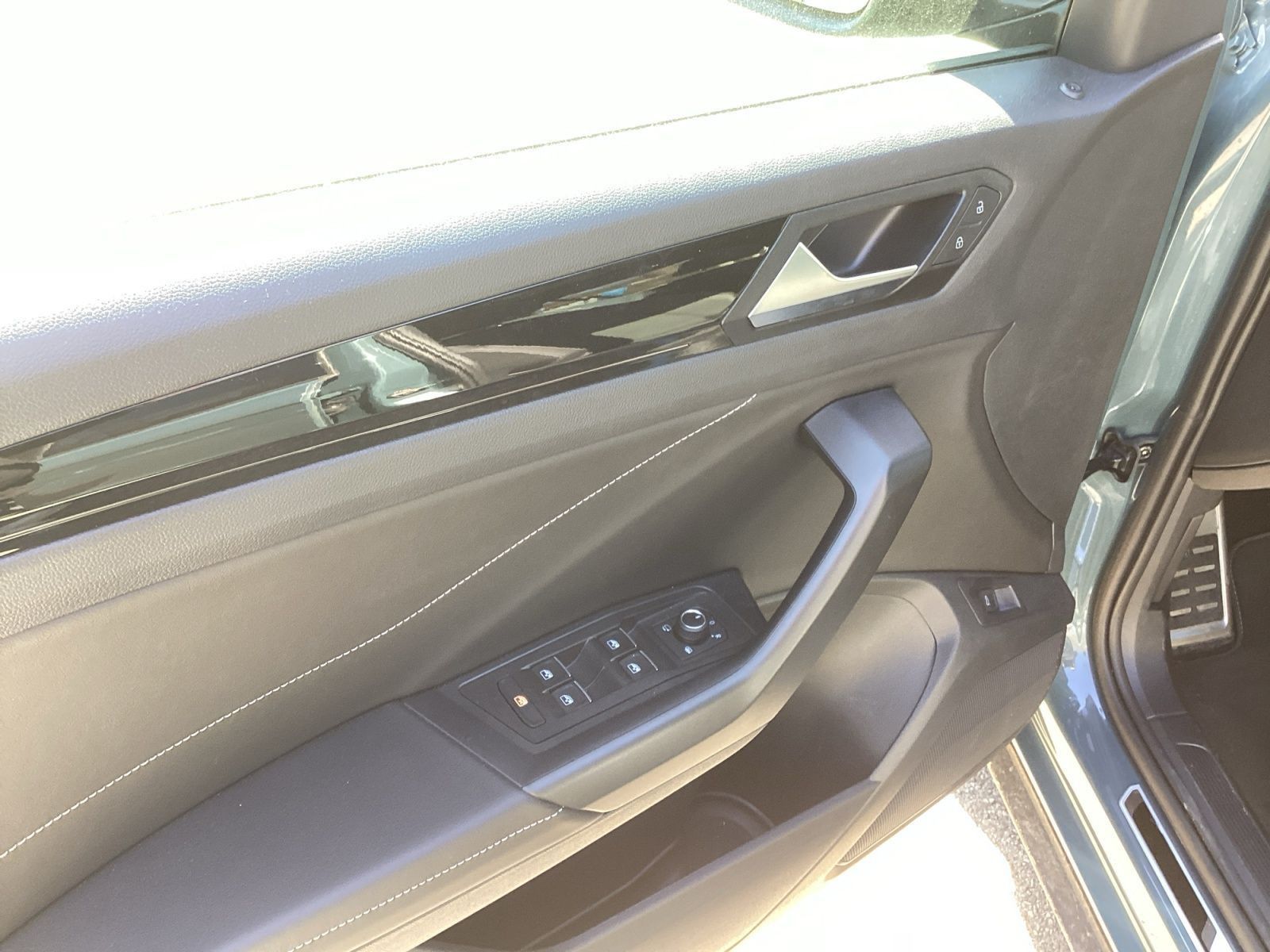 Volkswagen T-Roc - Bild 9