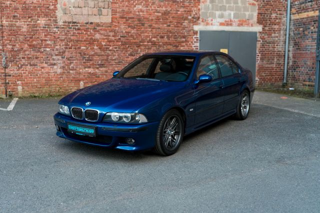 BMW M5 Facelift Le Mans Blau