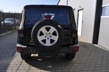 Jeep Wrangler Unlimited 2.8 CRD AUT. Sahara - Jeep Wrangler in Leipzig