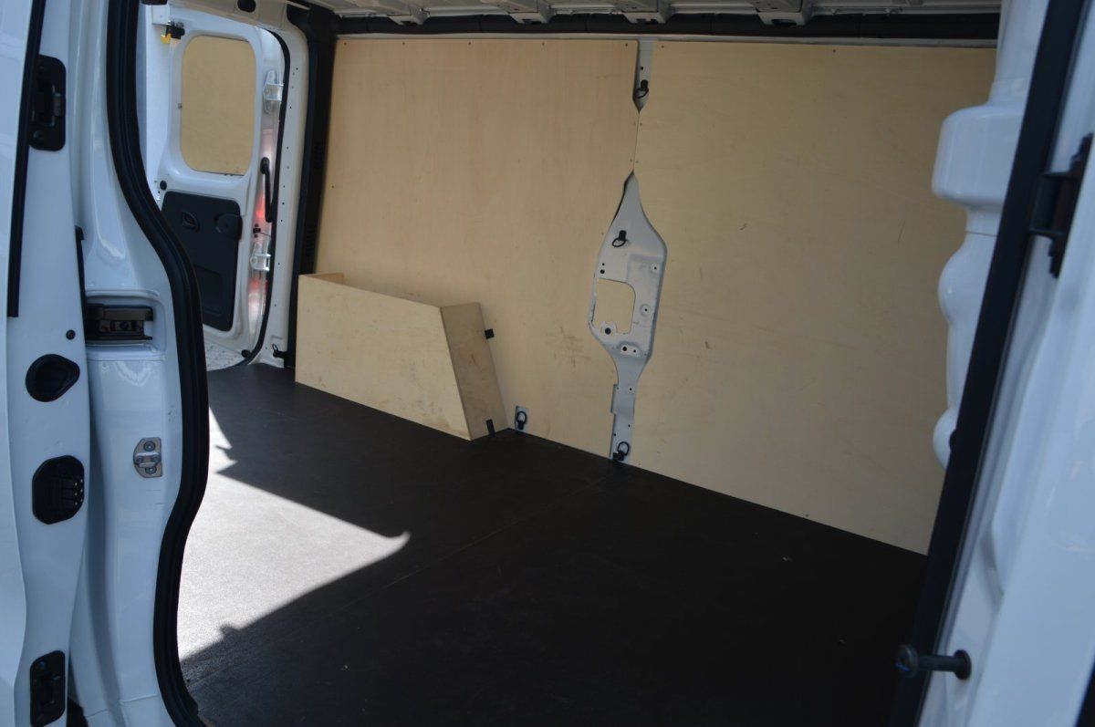 Fahrzeugabbildung Renault Trafic Kasten   L2H1 Komfort Ganzjahresr. LED
