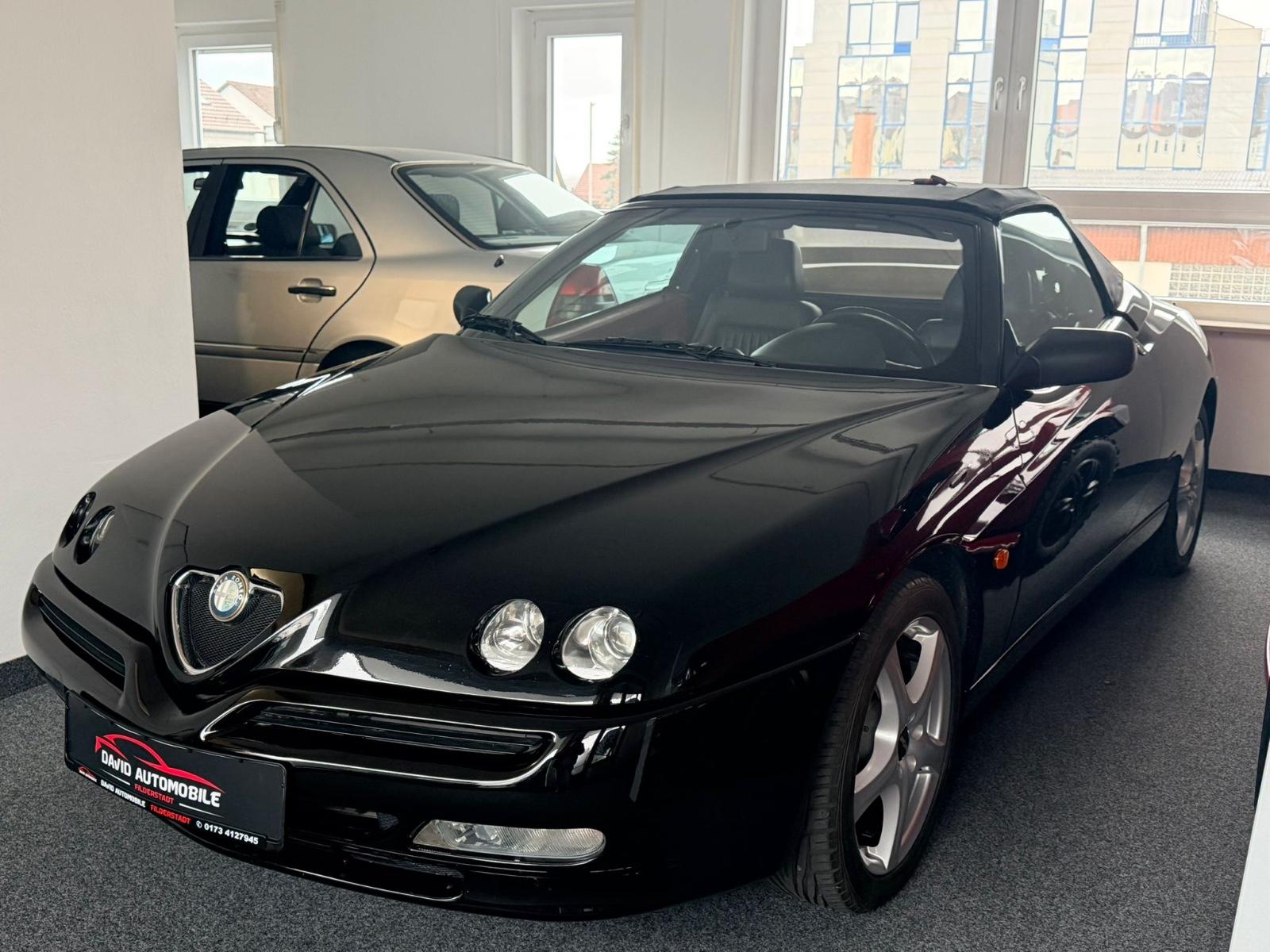 Alfa Romeo Spider 1.8 T Spark*TÜV NEU/TOP GEPFLEGT/KLIMA*