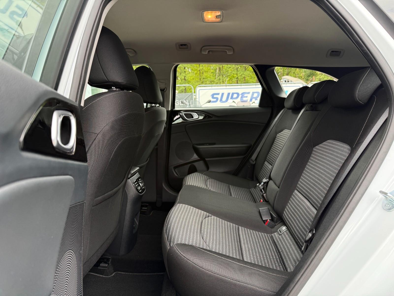 Kia cee'd SW 1.6 CRDi Vision NAVI LED KAMERA LM ACC