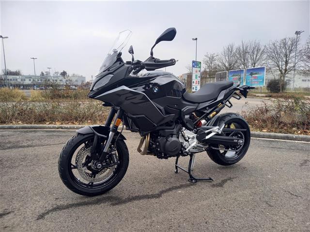 BMW F 900 XR