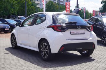 Toyota Yaris - 4