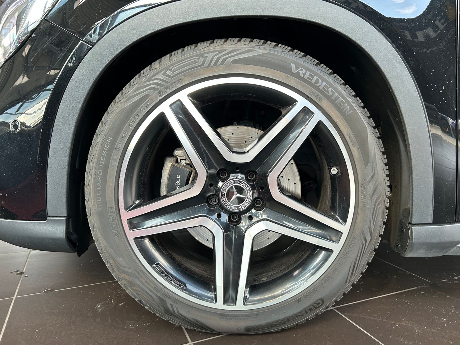 Fahrzeugabbildung Mercedes-Benz GLA 250 AMG Line NIGHT H/K LED NAV SHZ