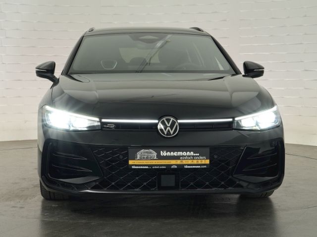 Passat Variant R-LINE TDI DSG+MATRIX-LED+AHK+NAV
