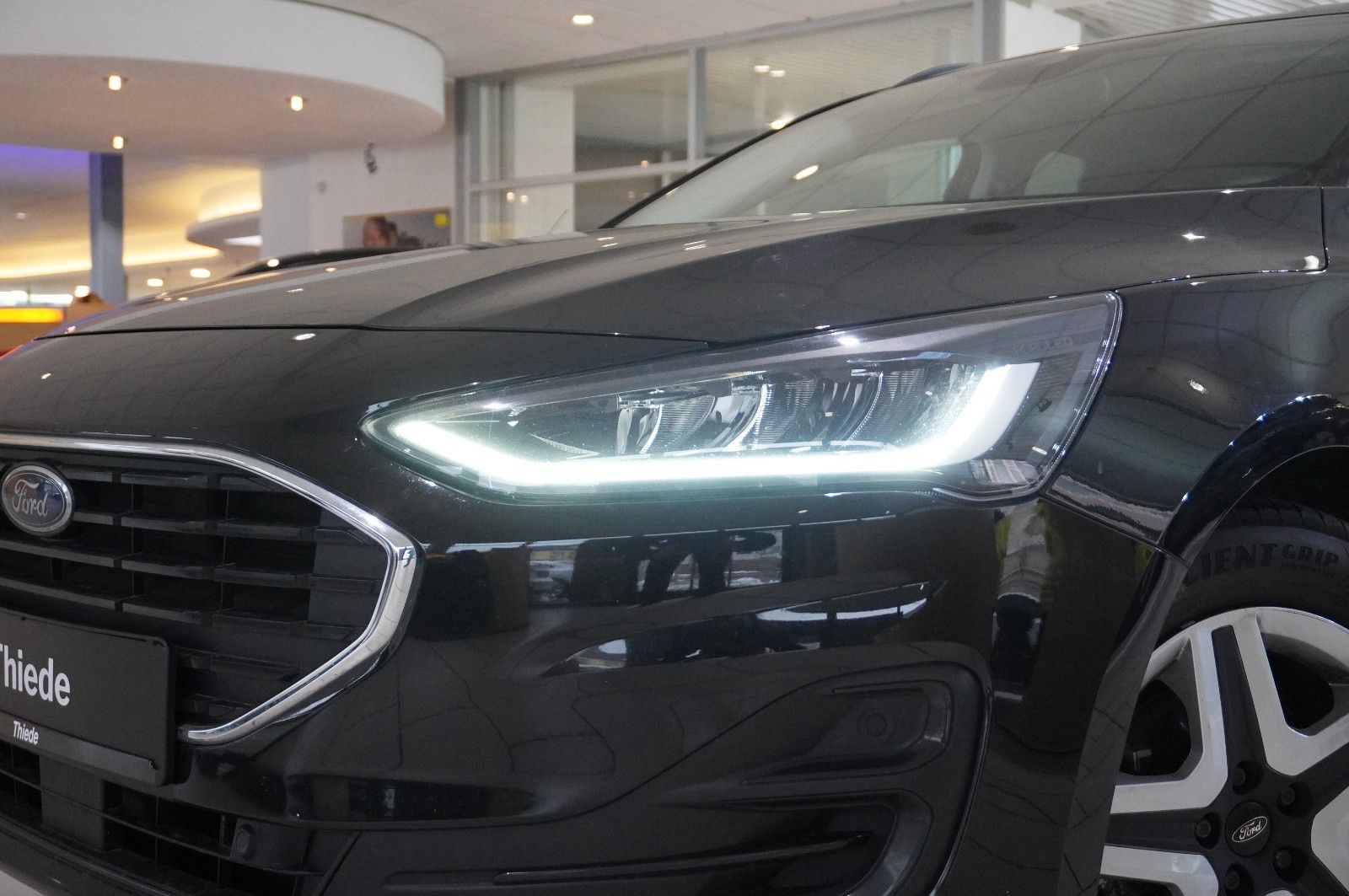 Fahrzeugabbildung Ford Focus Turnier 1.5D COOL & CONN NAVI/LED/SPORT/SH