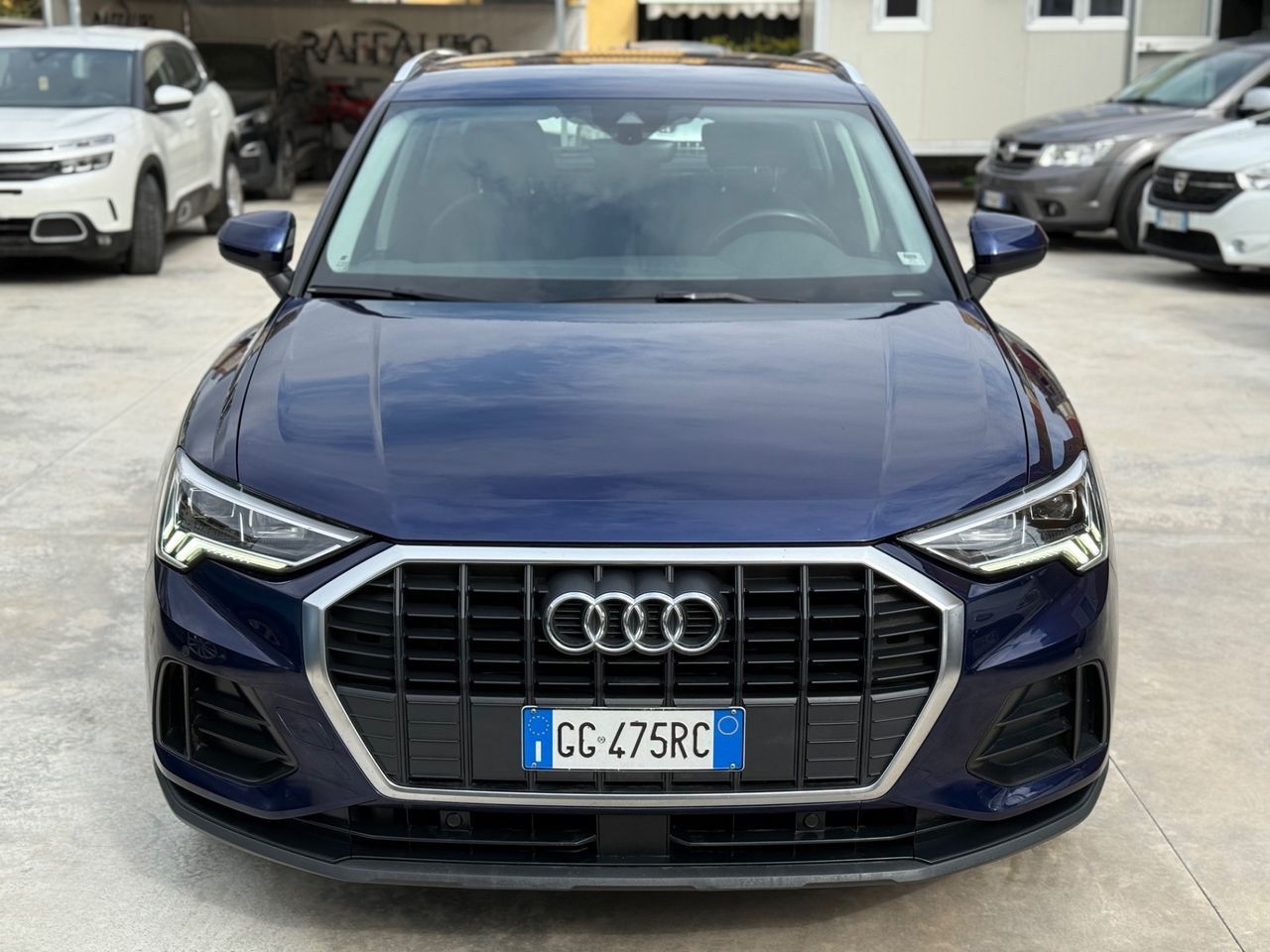 AUDI Audi Q3 35 TDI S tronic Business Advanced