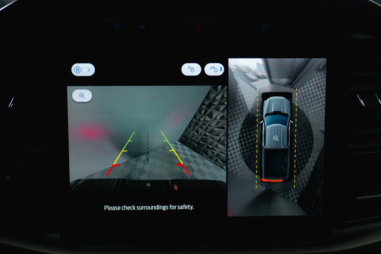 Fahrzeugabbildung Ford F150 5.0L V8 4x4 SuperCrew Longbed RAPTOR 19%
