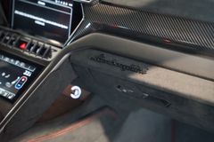 LAMBORGHINI Urus Performante | Full Carbon | Akrapovic | PPF LAMBORGHINI Urus Performante | Full Carbon | Akrapovic | PPF