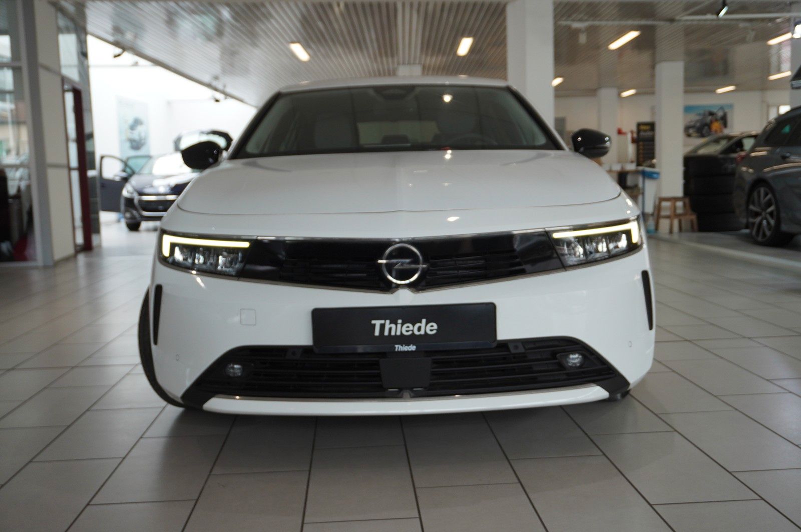 Fahrzeugabbildung Opel Astra L Lim. 1.5D BUSINESS EDIT. NAI/LED/KAMERA