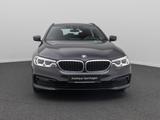 BMW 530d xD Sport Line 360°HUD DAB H/K Komfort Alarm - mit Diesel-Antrieb: Grau, Luftfederung