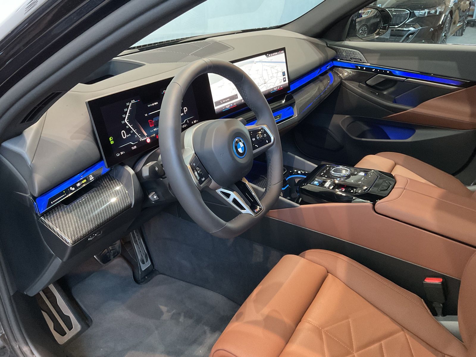 Fahrzeugabbildung BMW i5 xDrive40 M Sportpaket pro, aktive Sitzbelüftu