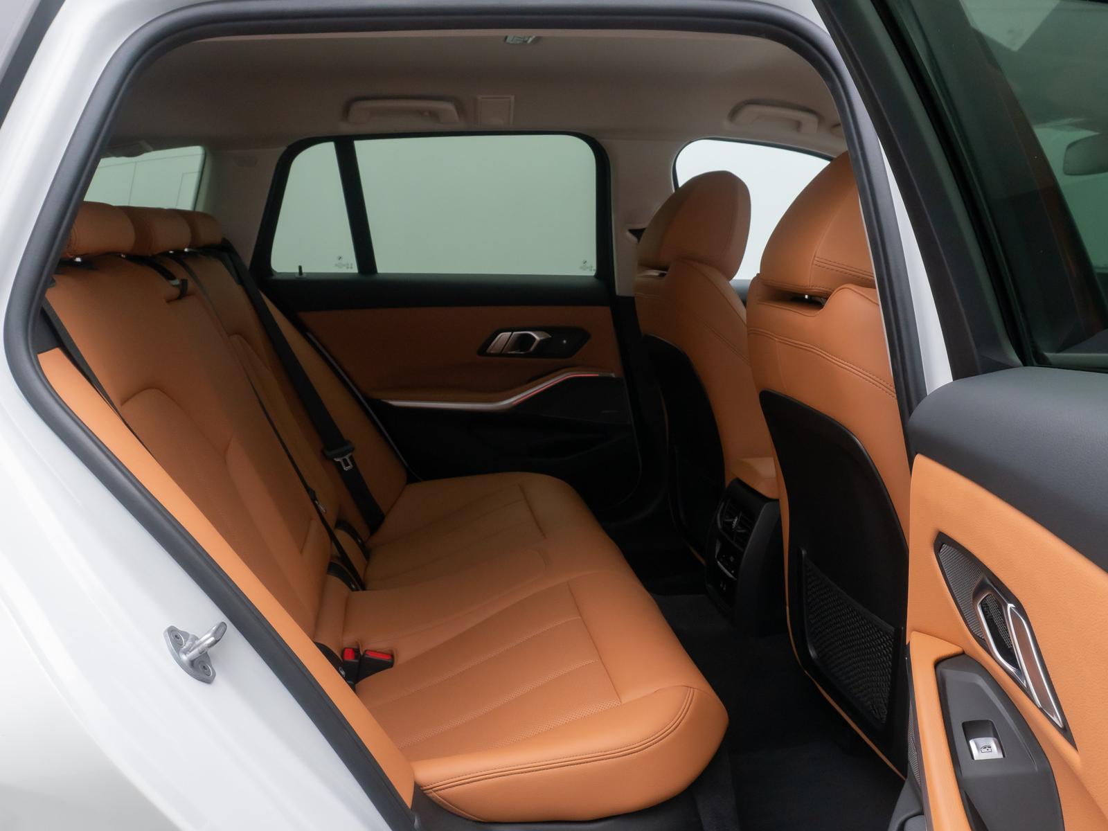 BMW 330 i Komfort HUD Kamera H/K Leder Sport 18Zoll, миниатюра 27
