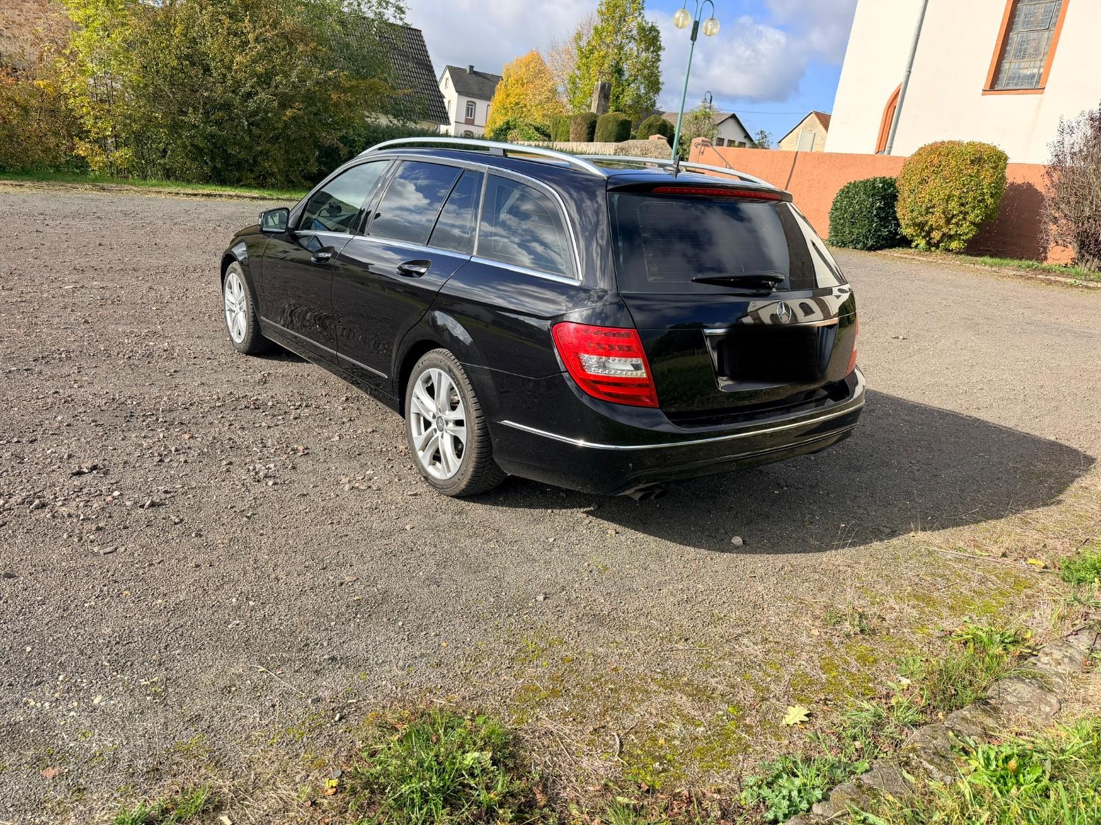 Mercedes-Benz C180 2013 — photo 6