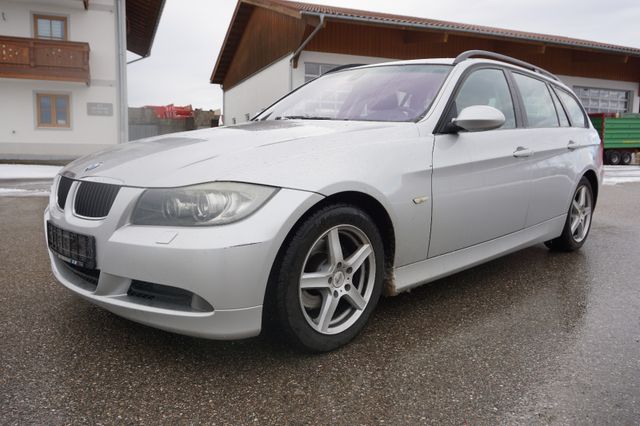 BMW 3 Touring 320d/AHK/Xenon/SH/Scheckheft