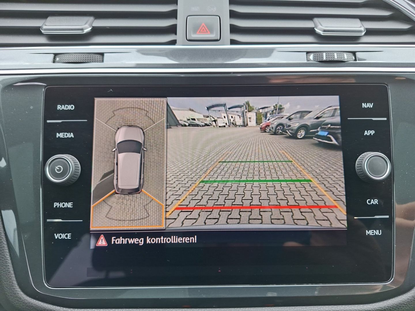 Tiguan Allspace 2.0 TDI Highline 4M *PANO*NAVI*K