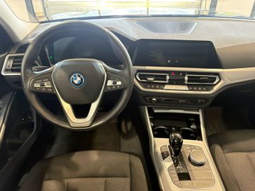 BMW 320 - 9