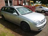 Opel Vectra C Caravan Basis ; TÜV 03/2026 - Opel Vectra mit Benzin-Antrieb: Kombi, 2.0