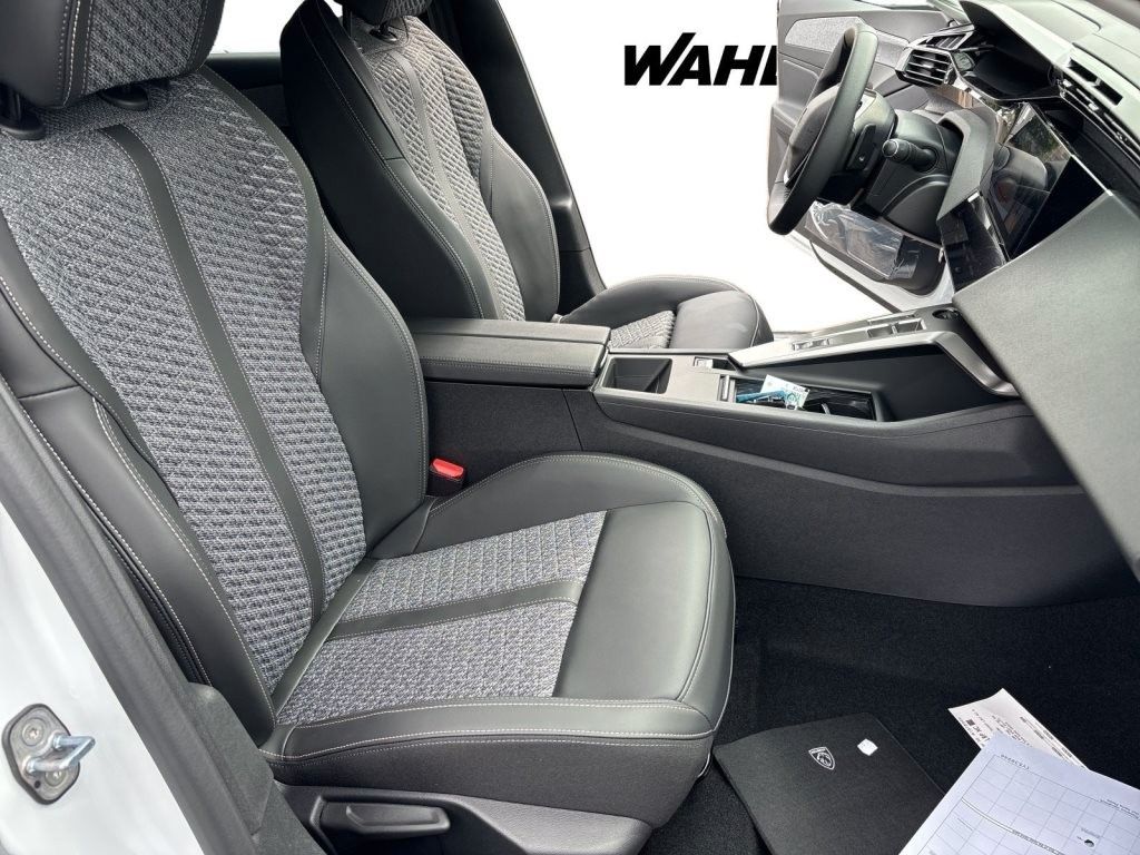 Peugeot 308 - Bild 7