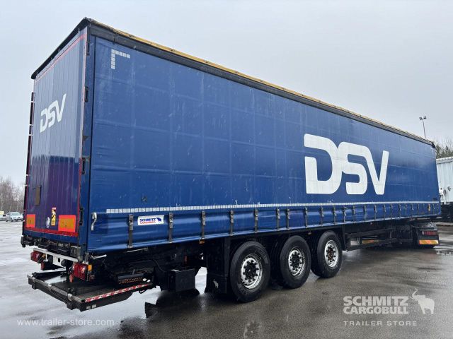 Schmitz Cargobull Curtainsider Standard