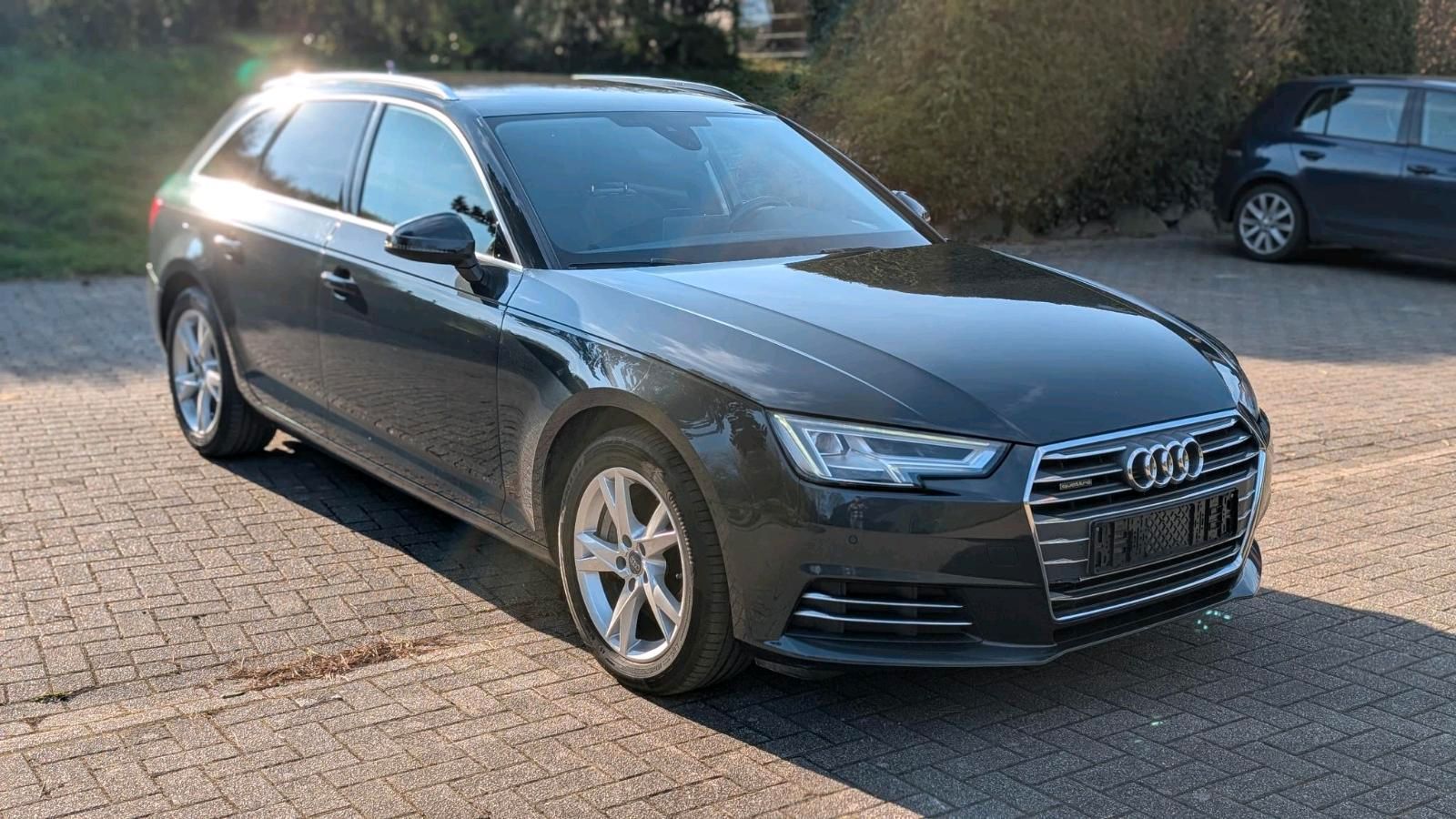 AUDI Audi A4 2.0 TFSi B9 ,Automatik,Anhängerkupp