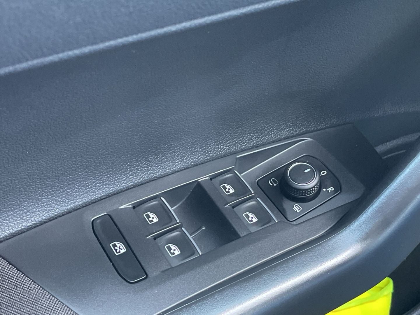 Polo 1.0 TSI DSG Move Kamera/AHK/Navi/ACC/App-Co