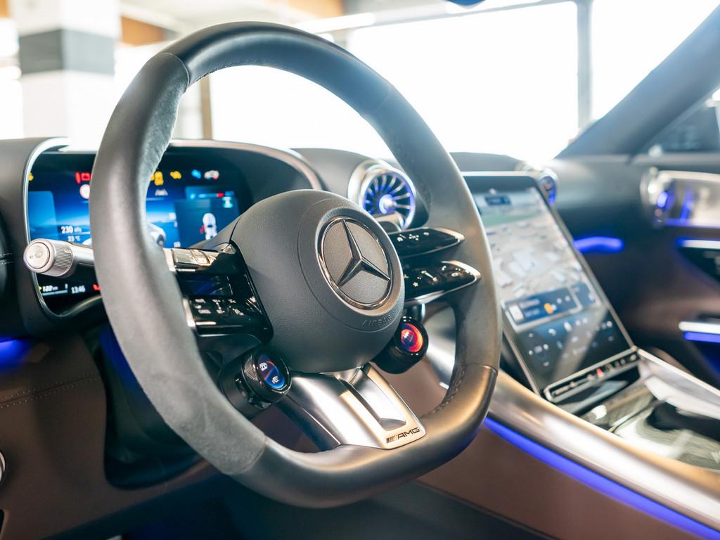 Mercedes-Benz AMG GT 63 PRO 4M+ Manufaktur Burm3D PANO HUD LED