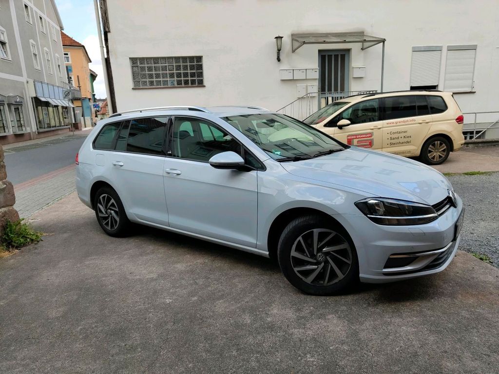 Image of Volkswagen Golf