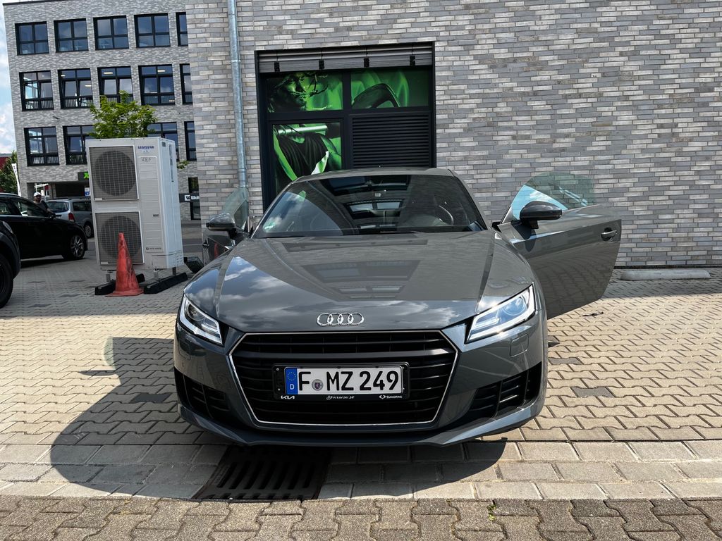 Audi TT