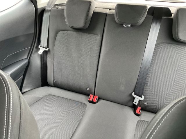 Fahrzeugabbildung Ford Fiesta 1.1 Cool & Connect Sitzheizung, DAB, Temp