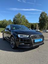 Audi A3 2.0 TDI S-Line/Scheckheft/8-Fach - gebrauchte Audi A3 aus dem Jahr 2014